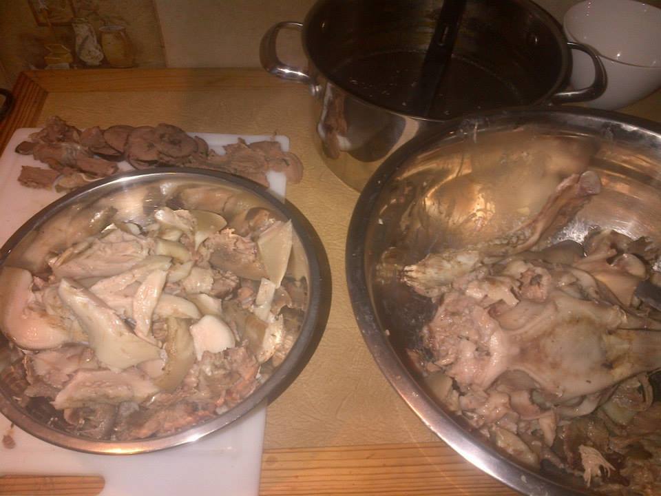 Meat/skin on the left and bones on the right.