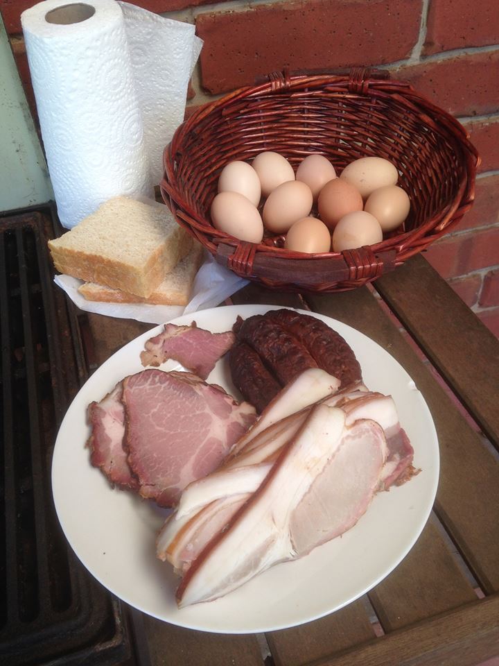 With the exception of the bread, this is a fully home-grown, home-made breakfast!