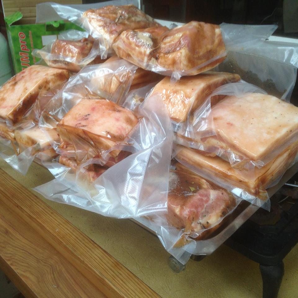 This is 30kg of bacon baconing.